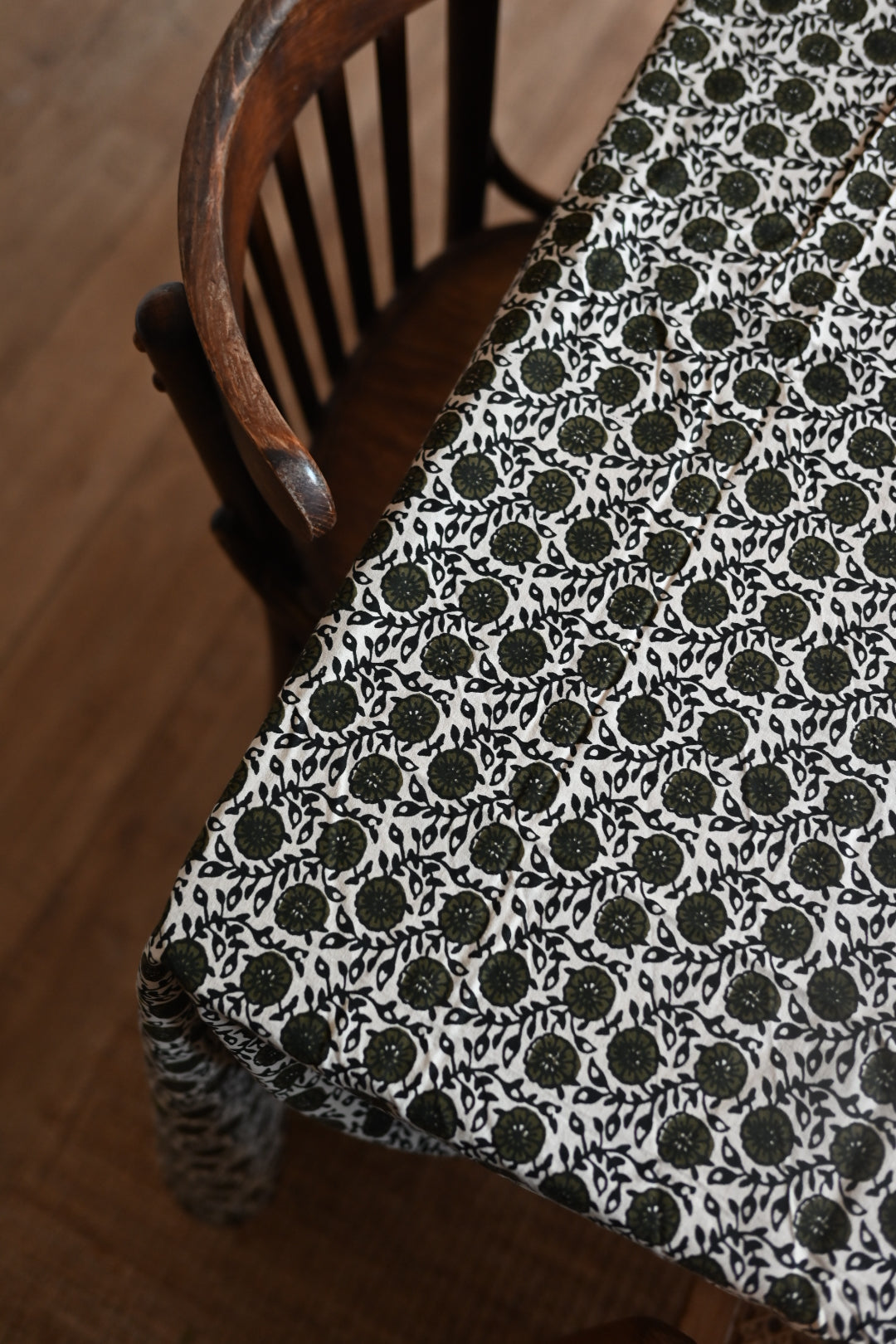 Nappe Delhi kaki 160 x 300