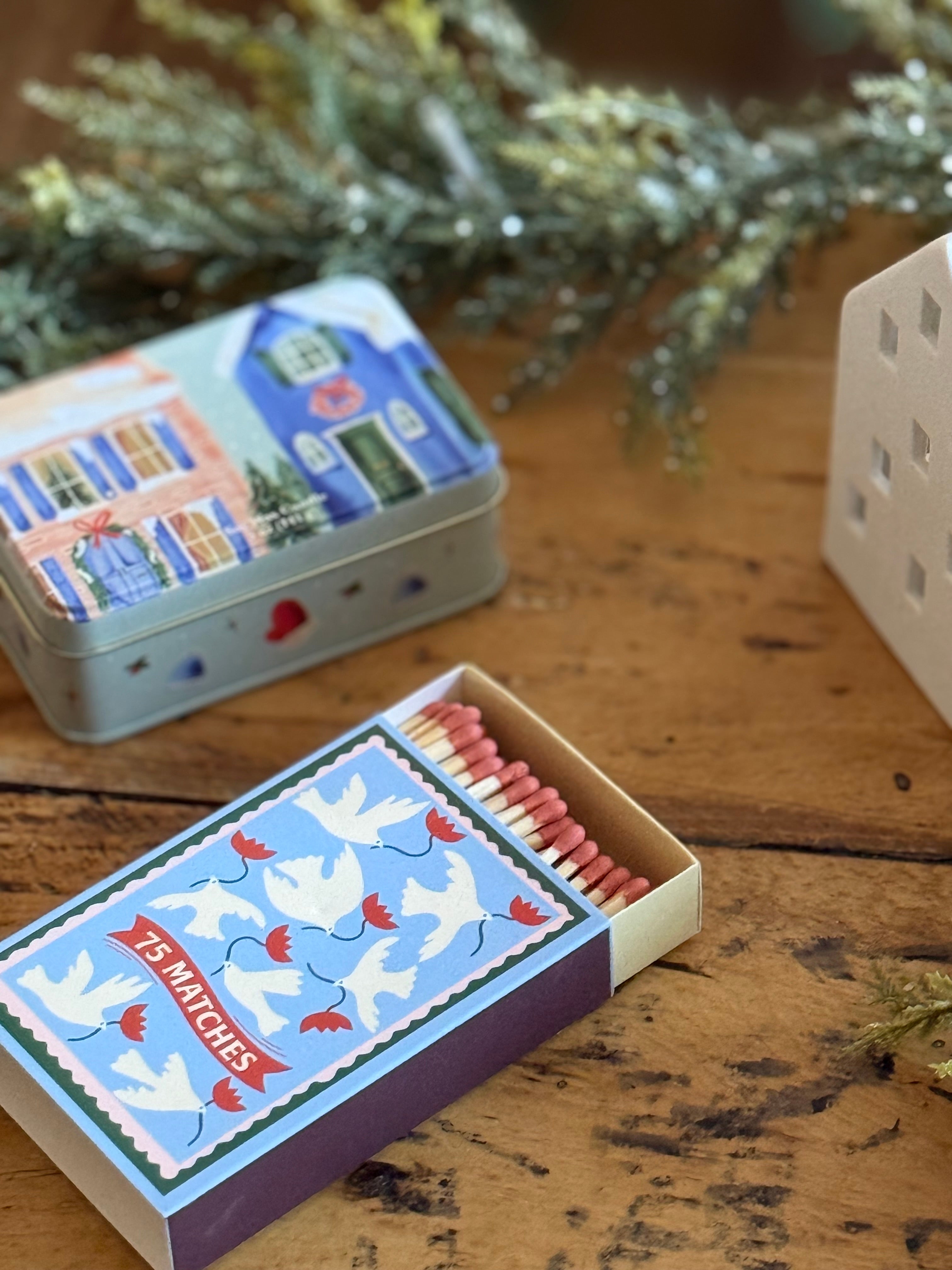 Boîte d’allumettes oiseaux