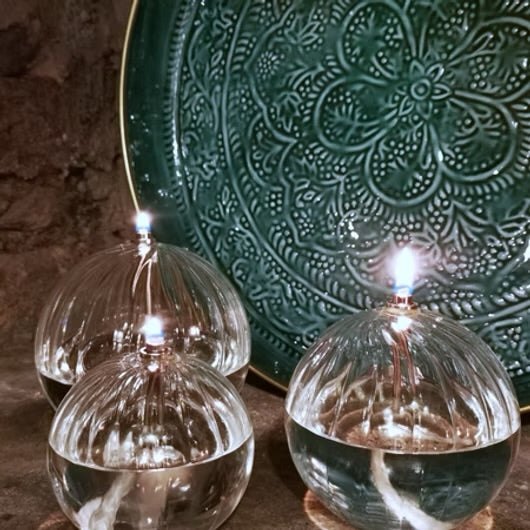 Lampe à huile boule striée S
