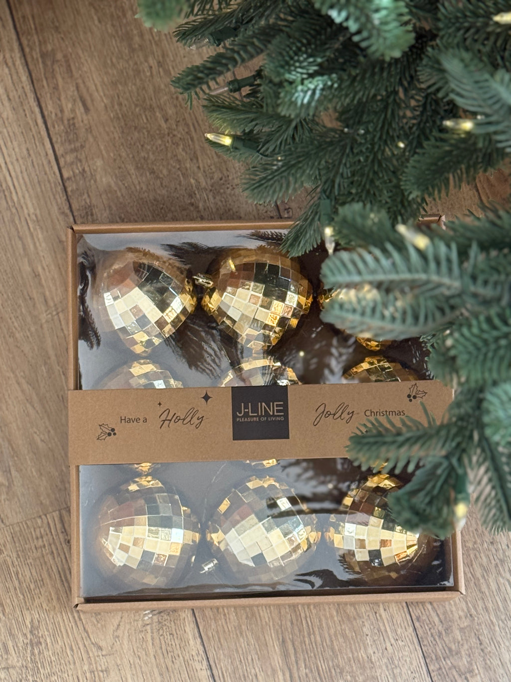 Coffret 9 boules de Noël à facettes