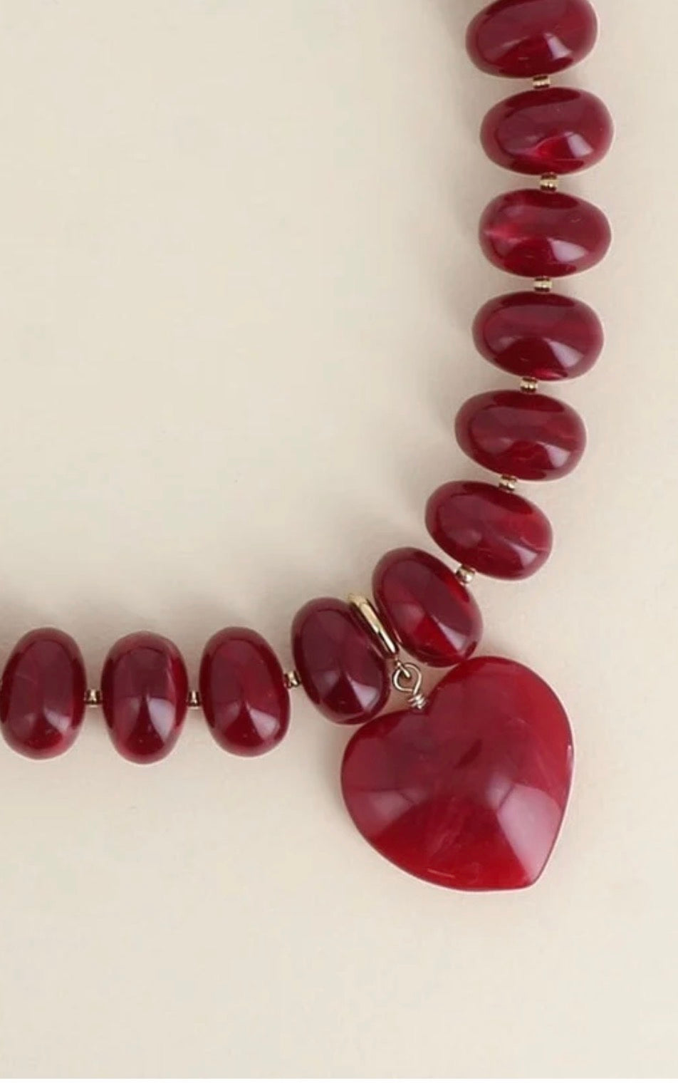 Collier cœur bordeaux